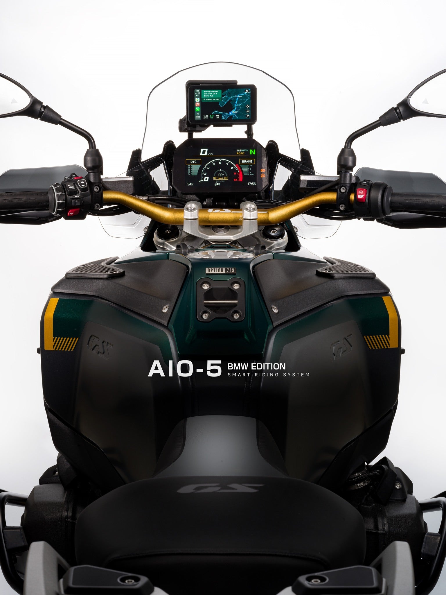 CHIGEE AIO-5 BMW Edition namontovaný na BMW R 1300 GS